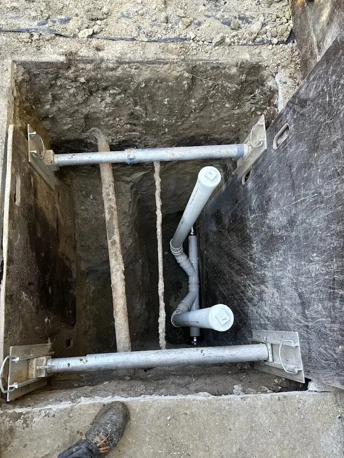 Experienced plumber completing Gas Line Repair work in Henderson